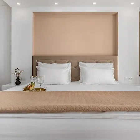 Villa Lukas With 44m2 Pool In Makarska Hinterland *